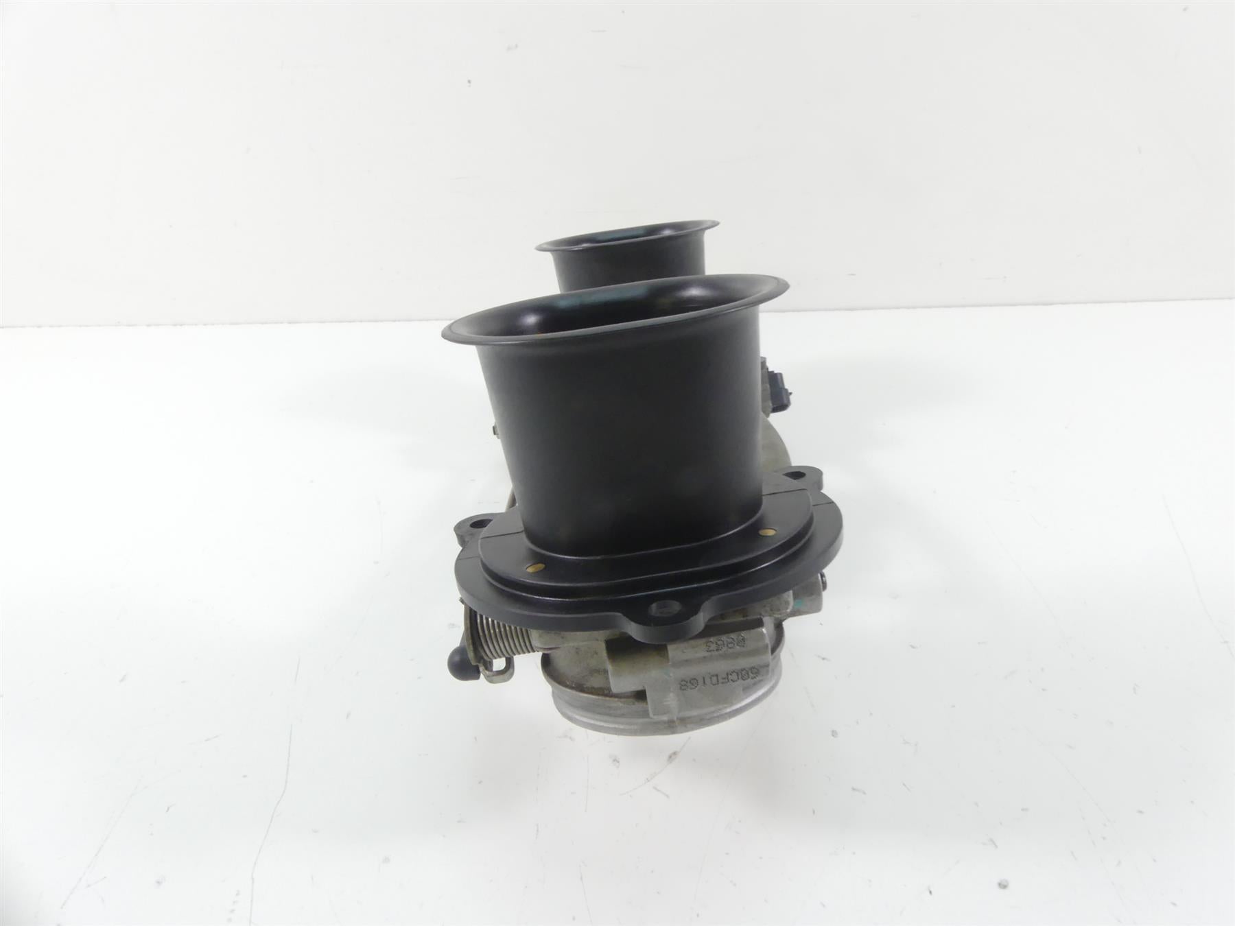 2013 Ducati Streetfighter 848 Throttle Body Bodies Fuel Injection 28240881A {{ shop.shopifyCountryName }} - Mototech271