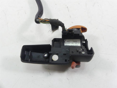 2001 BMW R1150 GS R21 Right Hand Start Stop Control Switch 61317710224 7650766 {{ shop.shopifyCountryName }} - Mototech271