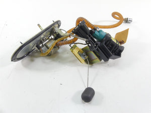 2002 Harley Touring FLHRCI Road King Fuel Gas Petrol Pump 62897-01 75127-02