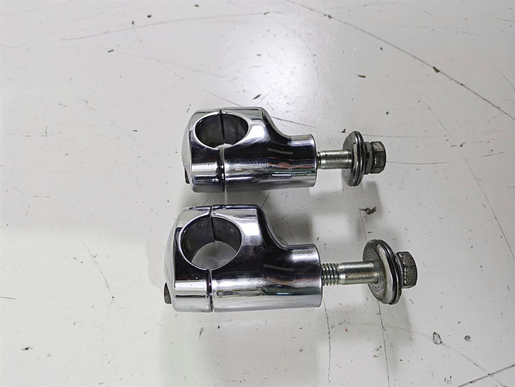 2007 Harley FXDWG Dyna Wide Glide Handlebar Riser Holder Clamp Mount 56613-06 {{ shop.shopifyCountryName }} - Mototech271