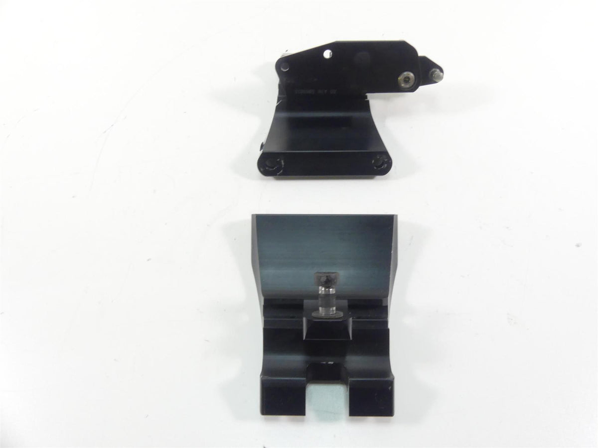 2015 Victory Cross Country Tour Left Right Floorboard Mount Bracket Set 5136965 {{ shop.shopifyCountryName }} - Mototech271