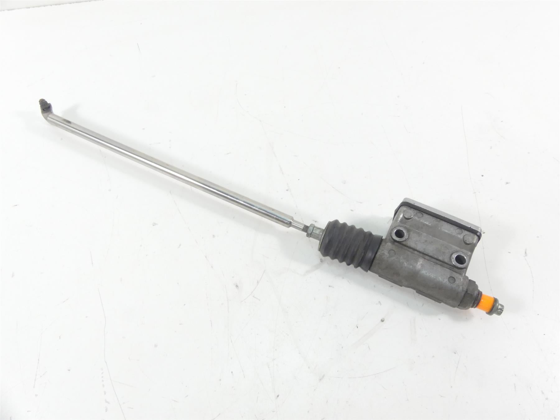 2002 Harley XL1200 Sportster Rear Brake Master Cylinder 42456-87 {{ shop.shopifyCountryName }} - Mototech271