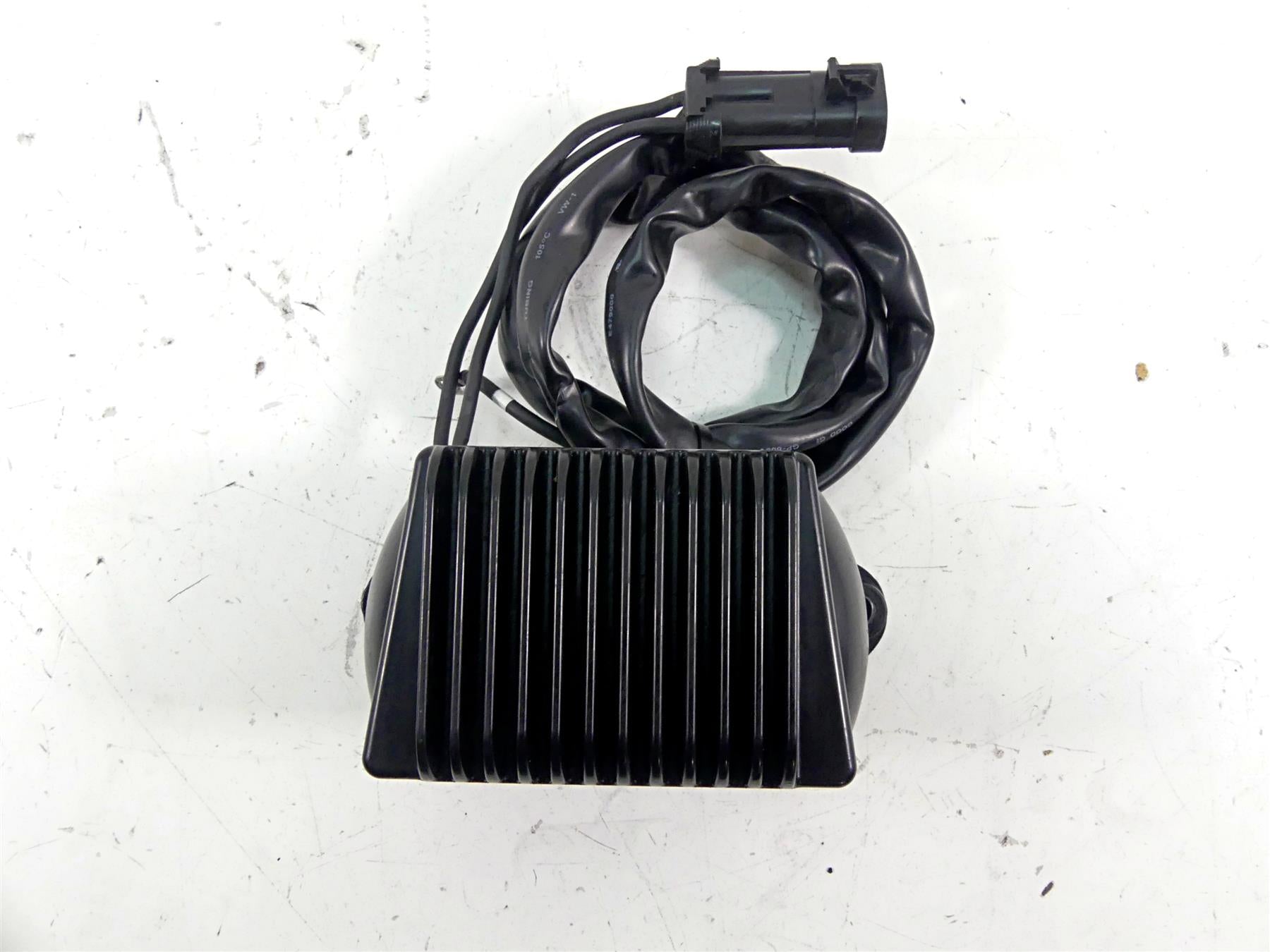 2002 Harley Touring FLHTC Electra Glide Rectifier Voltage Regulator 74505-02 {{ shop.shopifyCountryName }} - Mototech271