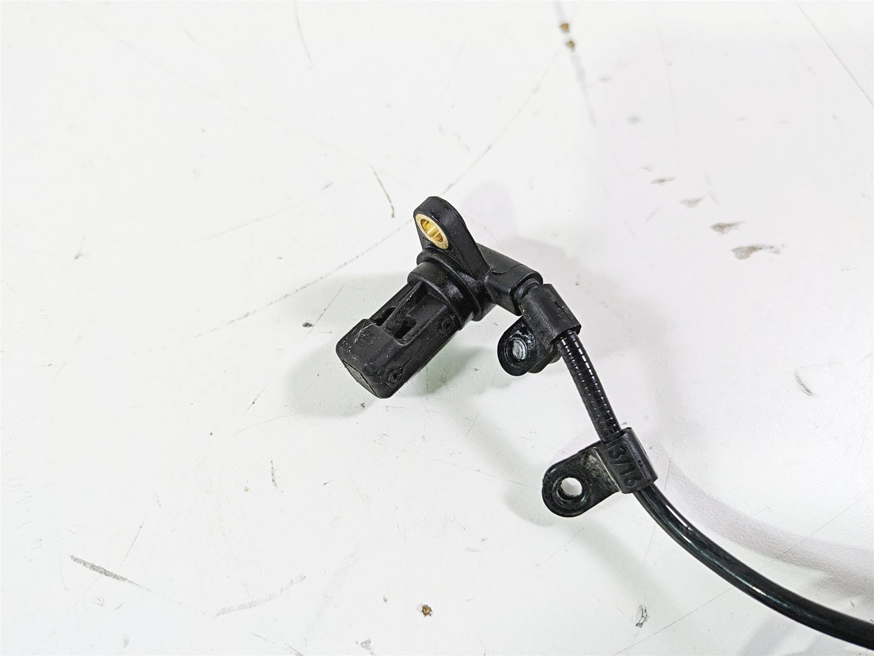 2021 Aprilia RS660 Front Abs Wheel Speed Brake Sensor 859792 {{ shop.shopifyCountryName }} - Mototech271