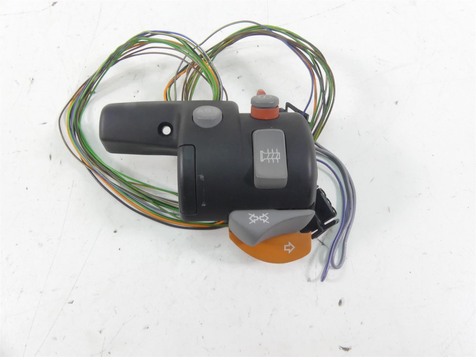 2003 BMW R1150 GS R21 Right Hand Abs Heat Control Switch 61317661424 {{ shop.shopifyCountryName }} - Mototech271