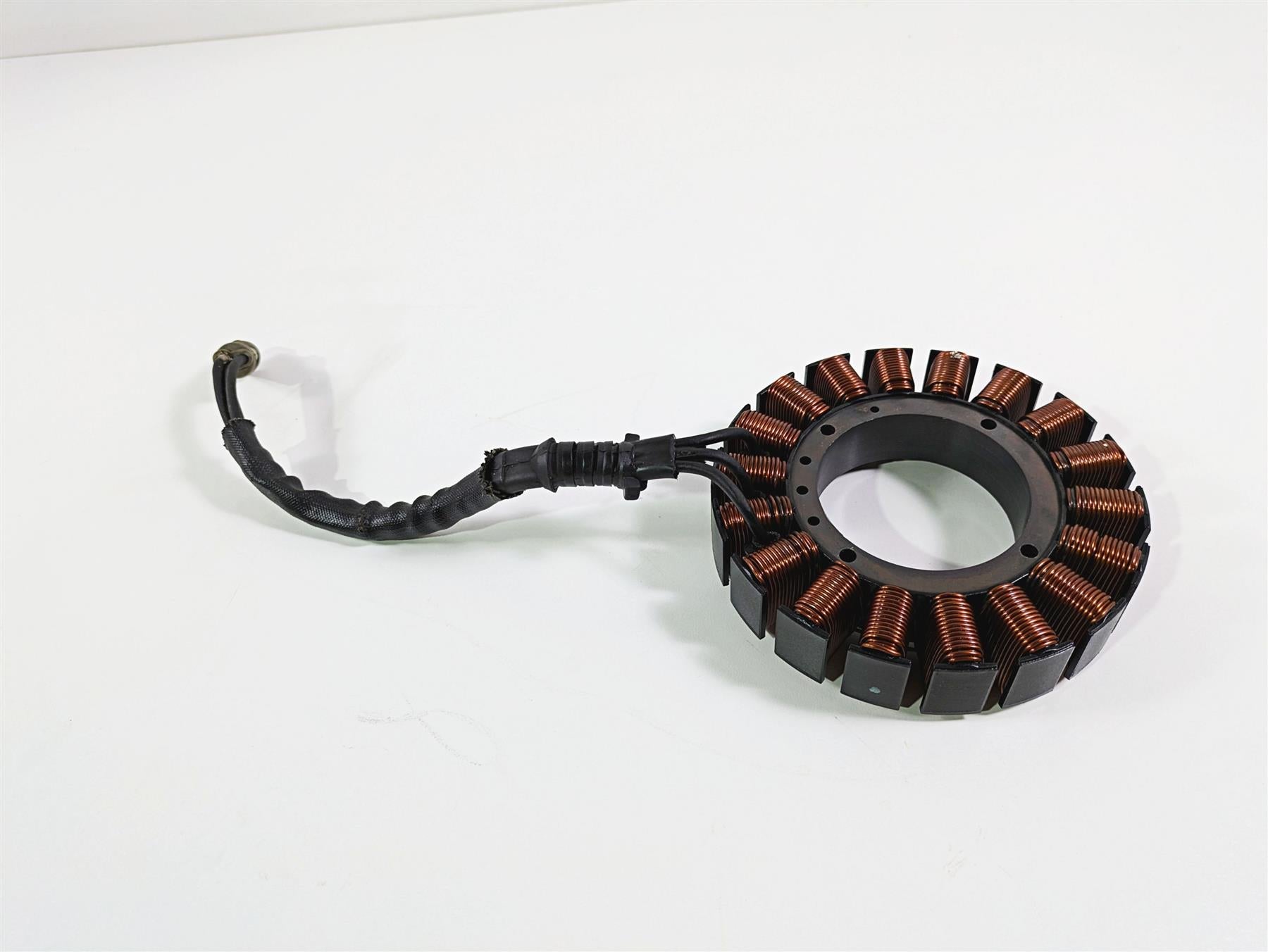 2010 Harley Touring FLHTK Electra Glide Stator Alternator 3P 50A -Read 29987-06D {{ shop.shopifyCountryName }} - Mototech271
