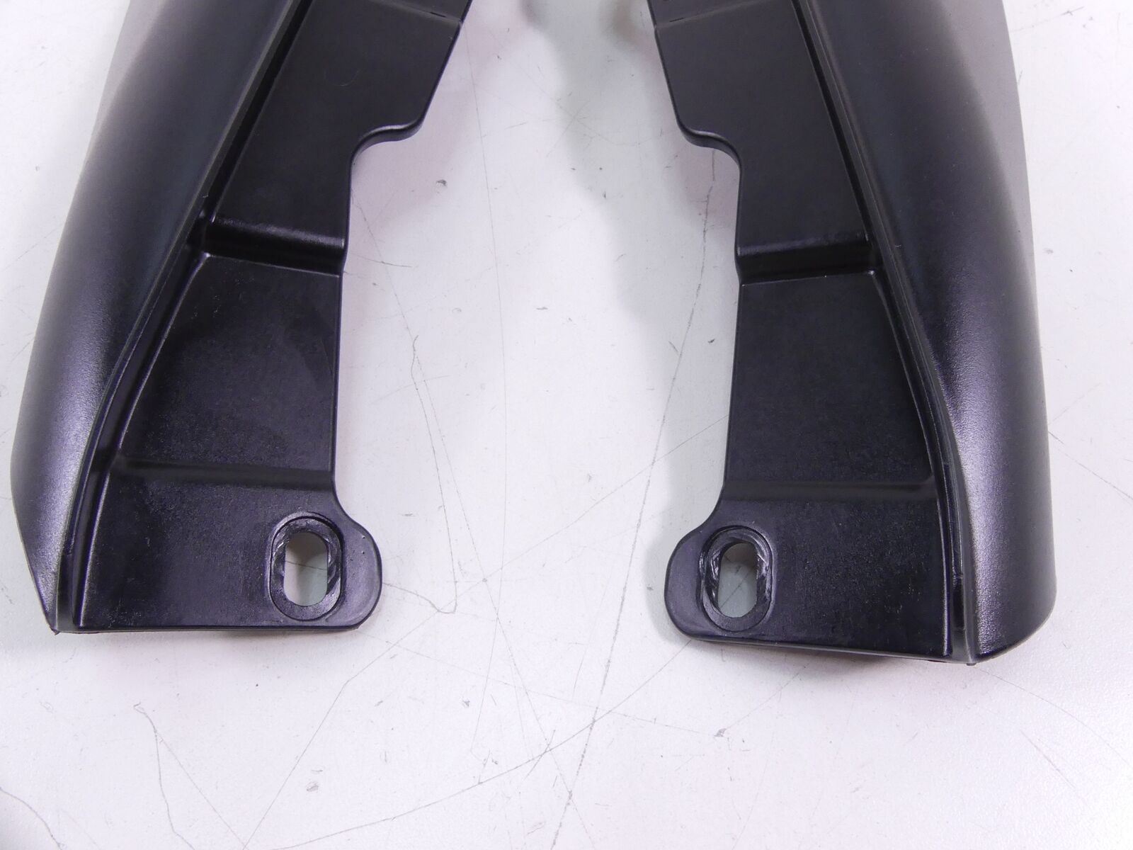 2010 Harley Touring FLHX Street Glide Side Cover Wind Deflector Set 58169-09 {{ shop.shopifyCountryName }} - Mototech271