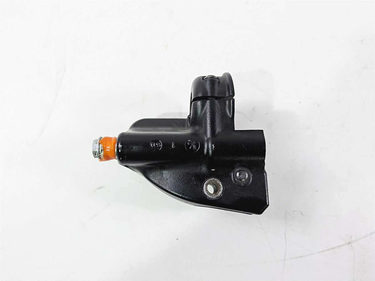 2017 Harley Softail Heritage Classic FLSTC Front Brake Master Cylinder 41700233 {{ shop.shopifyCountryName }} - Mototech271