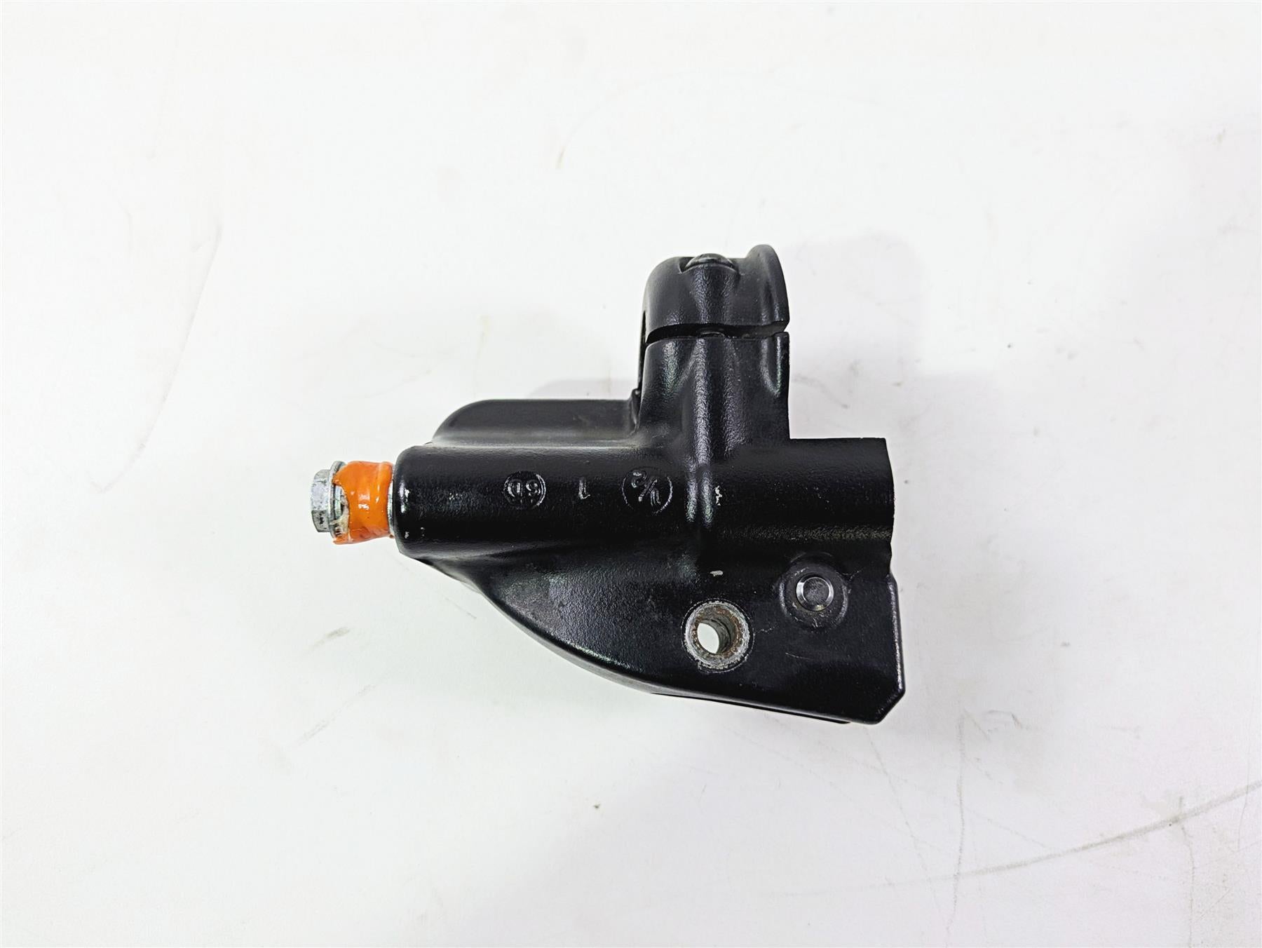 2017 Harley Softail Heritage Classic FLSTC Front Brake Master Cylinder 41700233 {{ shop.shopifyCountryName }} - Mototech271