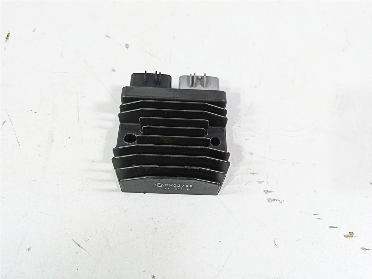 2021 Yamaha Tenere 700 XTZ7 Rectifier Voltage Regulator 1D7-81960-10-00 FH027AA {{ shop.shopifyCountryName }} - Mototech271