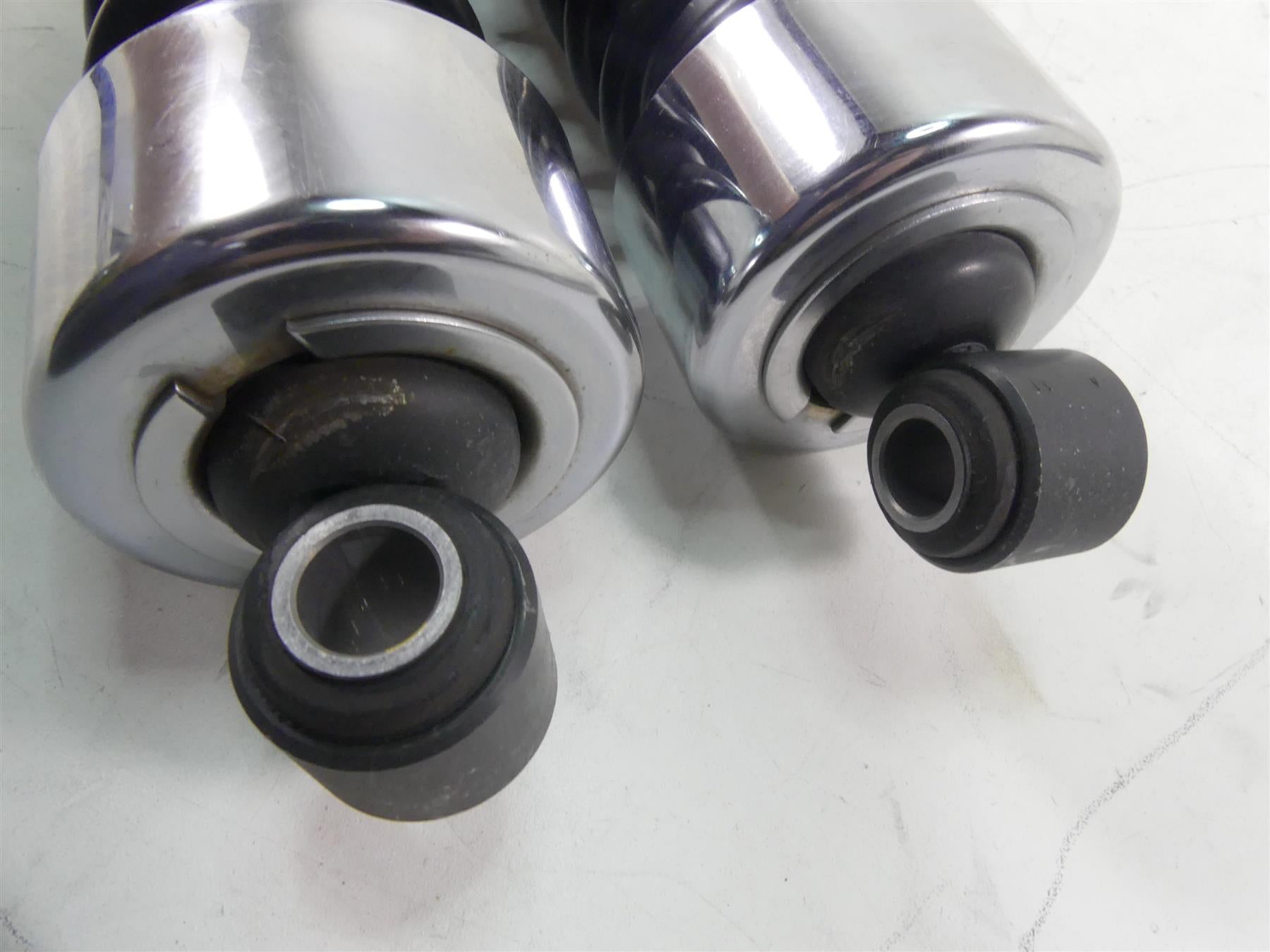 2015 Harley FXDL Dyna Low Rider Rear 12" Shock Damper Set 54000050 {{ shop.shopifyCountryName }} - Mototech271