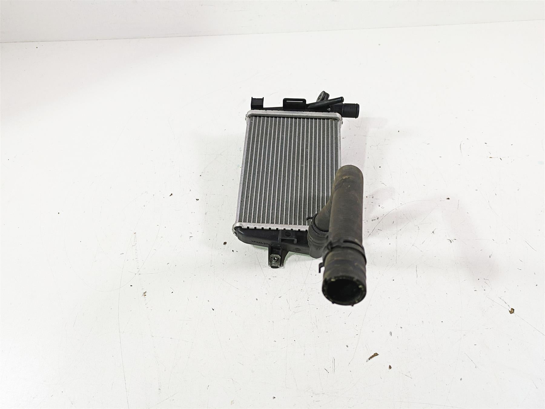 2014 BMW R1200 RT RTW K52 Left Radiator Hose Set 17118546408 {{ shop.shopifyCountryName }} - Mototech271