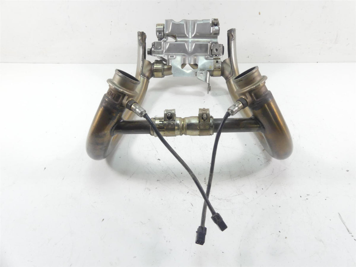 2017 Triumph Thruxton 1200 R Exhaust Pipe Header Manifold Set T2202835 T2202615 {{ shop.shopifyCountryName }} - Mototech271