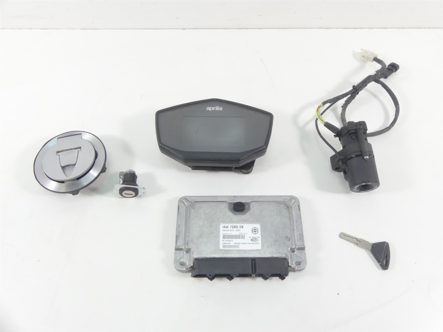 2019 Aprilia Tuono V4 RR Factory Speedometer Cdi Ignition Key Lock Set 2B003549 {{ shop.shopifyCountryName }} - Mototech271