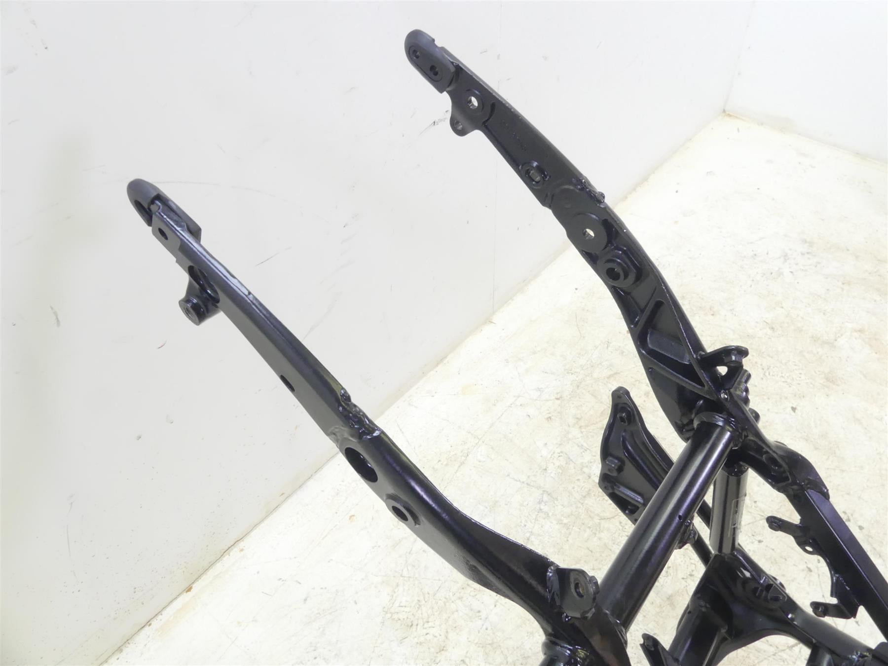 2013 Triumph Rocket 3 Touring Straight Main Frame Chassis + Texas Salvage Title - T2073277 {{ shop.shopifyCountryName }} - Mototech271