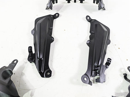 2019 Triumph Speed Triple RS 1050 Chassis Frame Infill Covers Set T2100398 {{ shop.shopifyCountryName }} - Mototech271