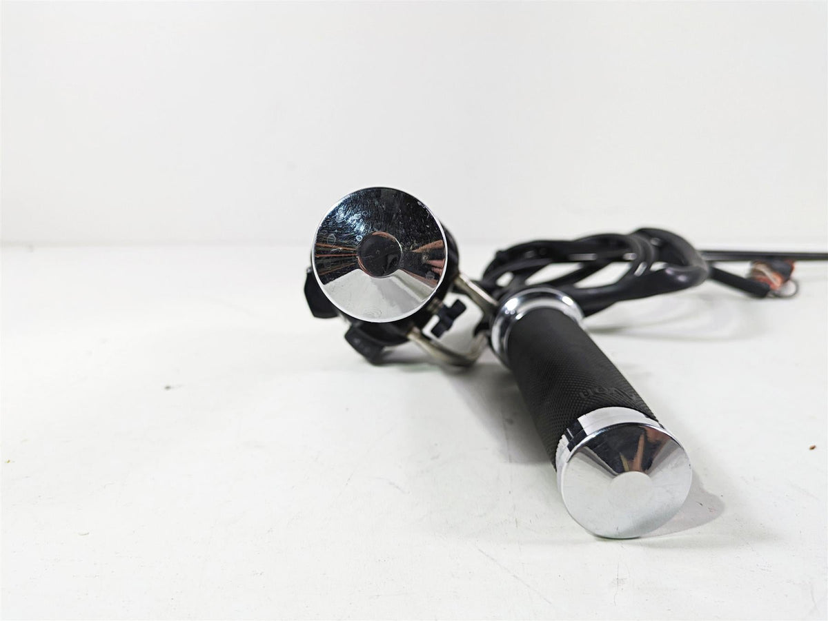 2003 Harley FLSTC Softail Heritage 100th Right Hand Control Switch 71684-06A {{ shop.shopifyCountryName }} - Mototech271