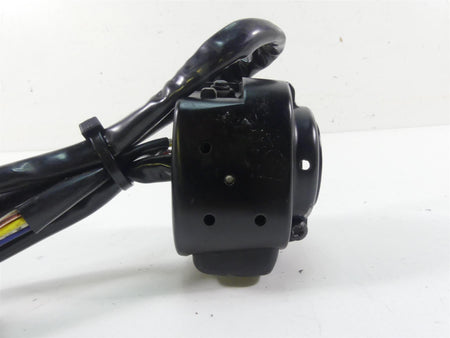2011 Harley VRSCF Muscle Rod Left Hand Blinker Control Switch - Read 71682-06A {{ shop.shopifyCountryName }} - Mototech271
