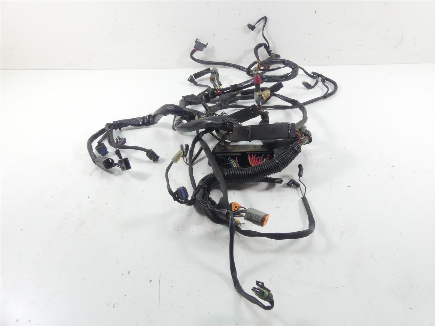 2004 Harley Softail FXSTD SE CVO Deuce Wiring Harness Loom - No Cuts 70431-04A {{ shop.shopifyCountryName }} - Mototech271