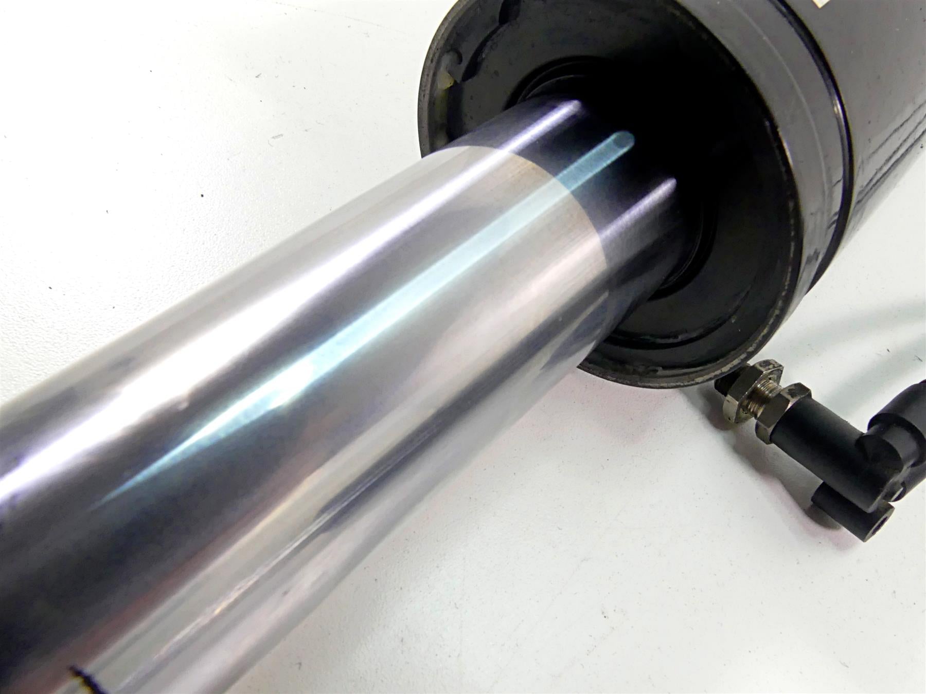 2003 Harley Touring FLHTCI E-Glide 100TH 13" Air Ride Rear Shock Set 54565-97 {{ shop.shopifyCountryName }} - Mototech271