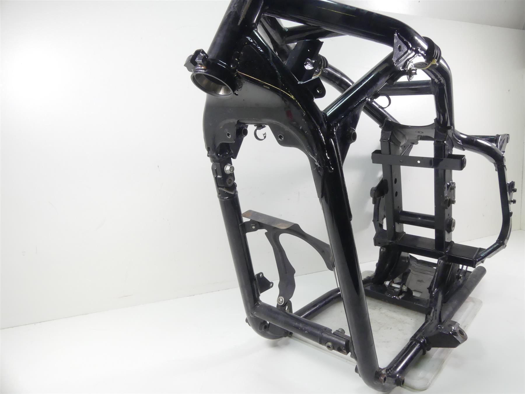 2007 Suzuki M109R VZR1800 Boulevard Straight Main Frame Chassis Slvg 41100-48G21 {{ shop.shopifyCountryName }} - Mototech271