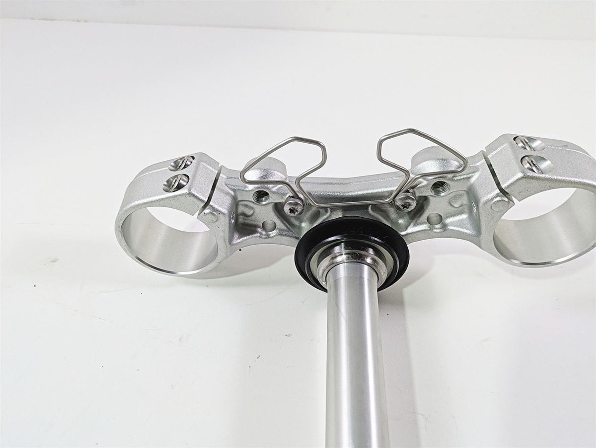 2024 Triumph Tiger 900 GT Lower Upper Triple Tree Steering Clamp Stem T2042968 {{ shop.shopifyCountryName }} - Mototech271