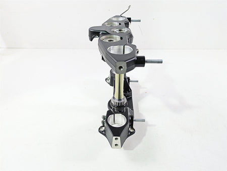 2017 Indian Chieftain Limited Upper Lower Triple Tree Clamp Set 1824691 1824716 {{ shop.shopifyCountryName }} - Mototech271
