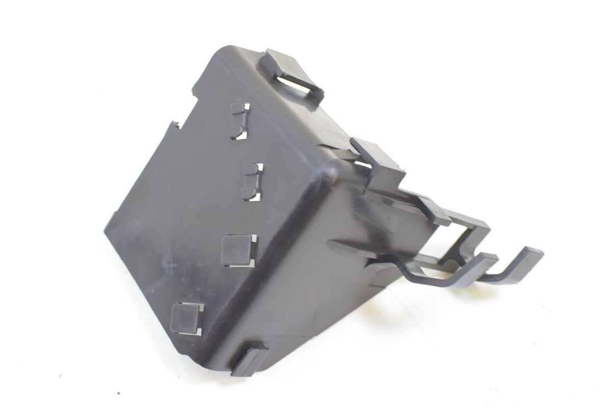 2009 Harley VRSCF Muscle Rod All Electric Plastic Holder Carrier Set 70473-07 {{ shop.shopifyCountryName }} - Mototech271