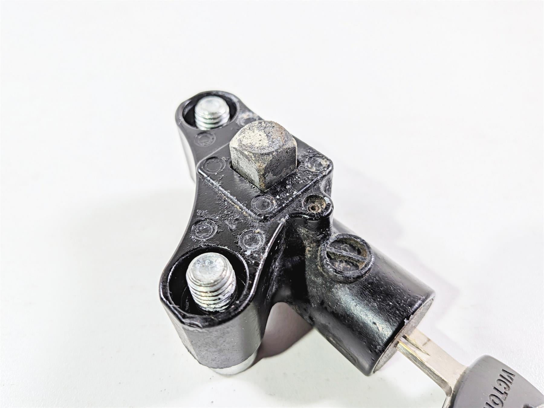 2016 Victory Cross Country Ignition Switch Key Lock Set 4012943 4012944 {{ shop.shopifyCountryName }} - Mototech271