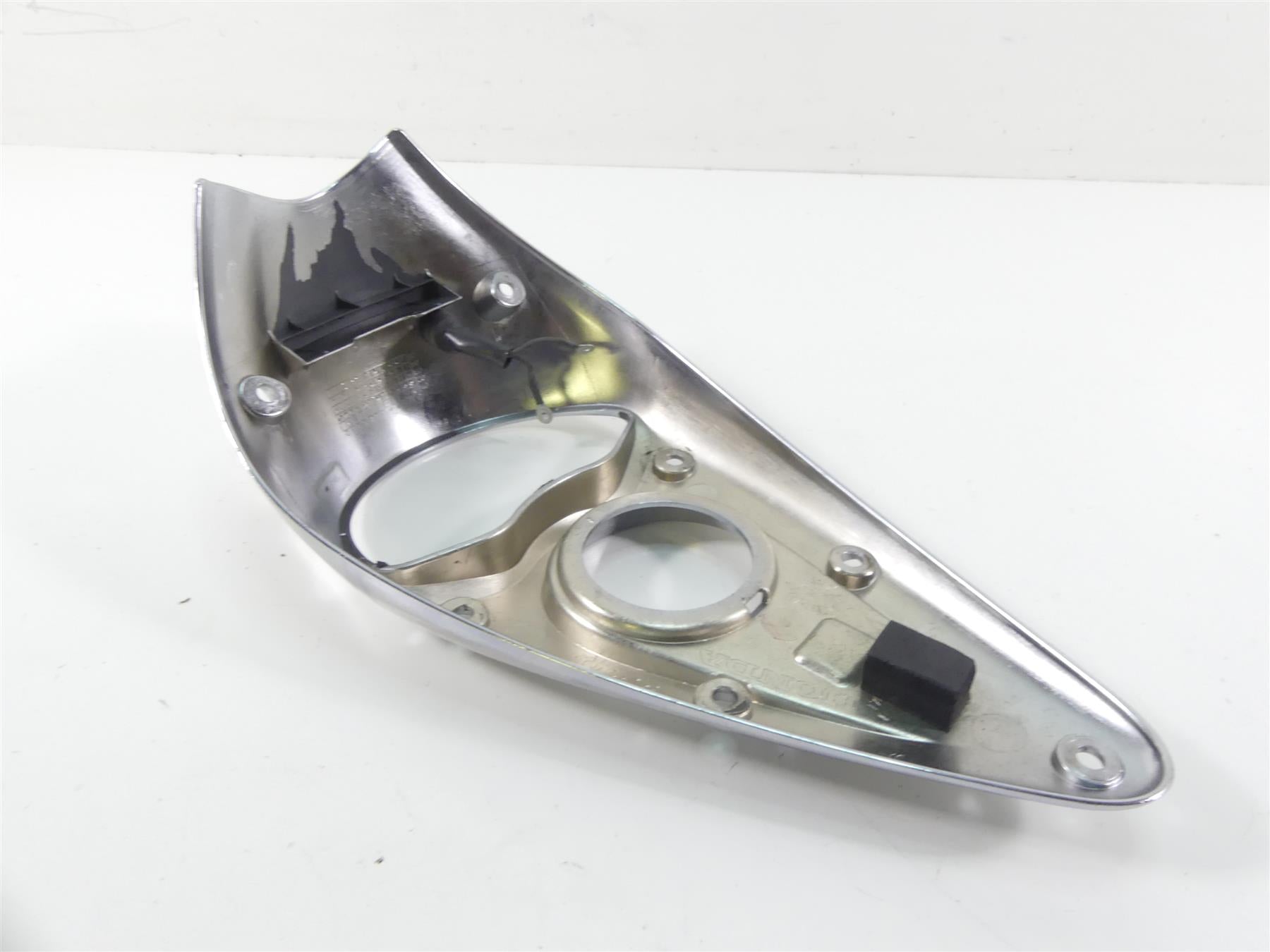 2009 Honda VTX1300 Touring Upper Tank Dash Speedo Cover 17620-MEA-6700 {{ shop.shopifyCountryName }} - Mototech271