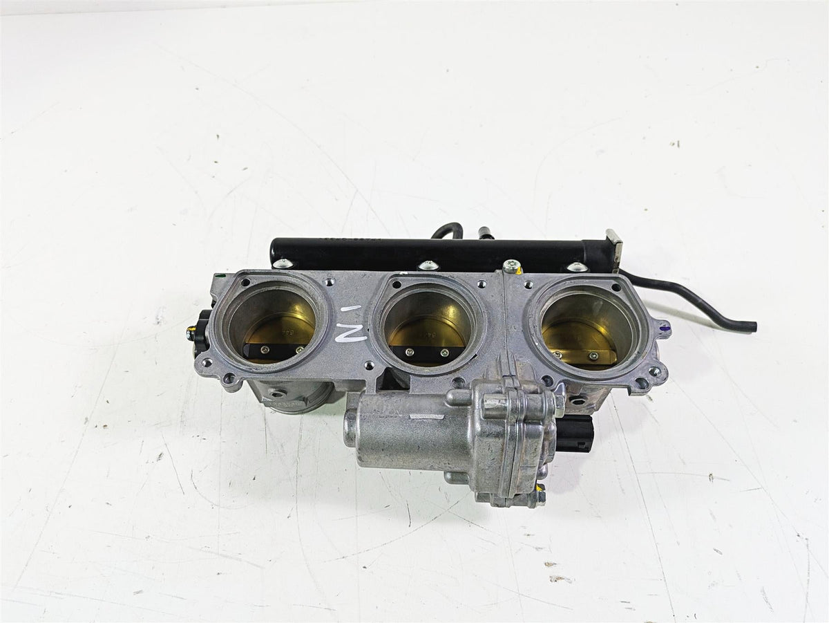 2020 Triumph Daytona 765 Moto2 Throttle Body Fuel Injection T1243540 {{ shop.shopifyCountryName }} - Mototech271