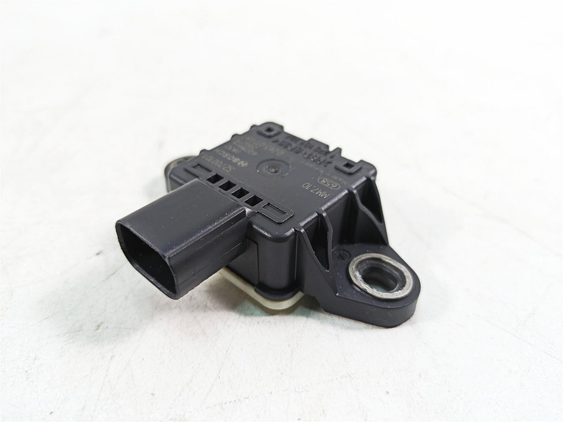 2020 Harley Touring FLHX Street Glide Bosch Imu Angle Tip Over Sensor 32700101 {{ shop.shopifyCountryName }} - Mototech271