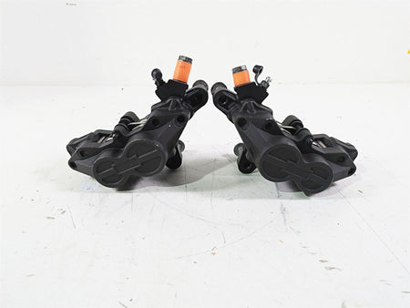 2015 Triumph Tiger Explorer XC Front Brake Caliper Set T2020955 T2020965 {{ shop.shopifyCountryName }} - Mototech271