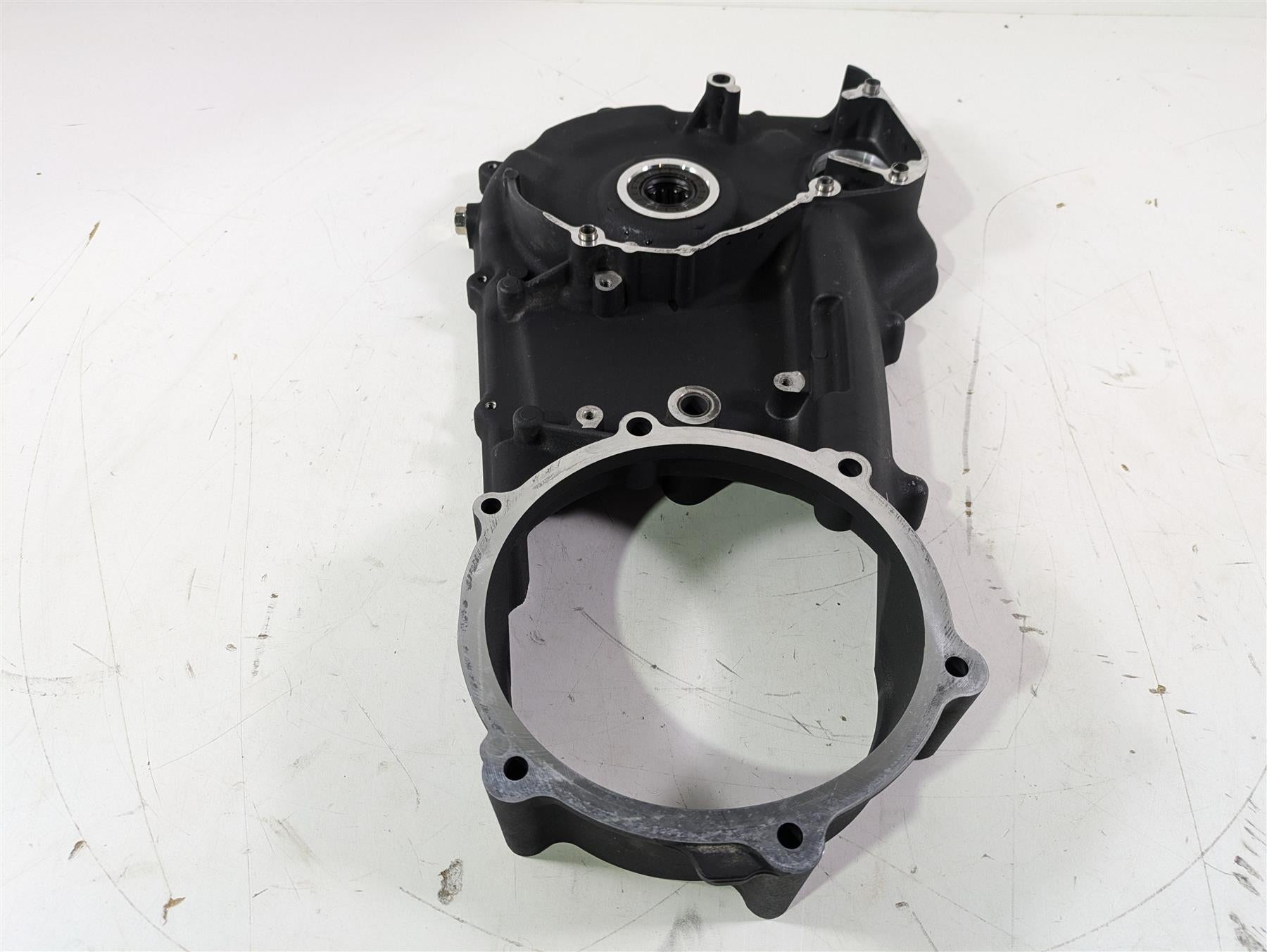2015 Harley FXDL Dyna Low Rider Inner Primary Drive Clutch Cover -Mid 60661-06C {{ shop.shopifyCountryName }} - Mototech271