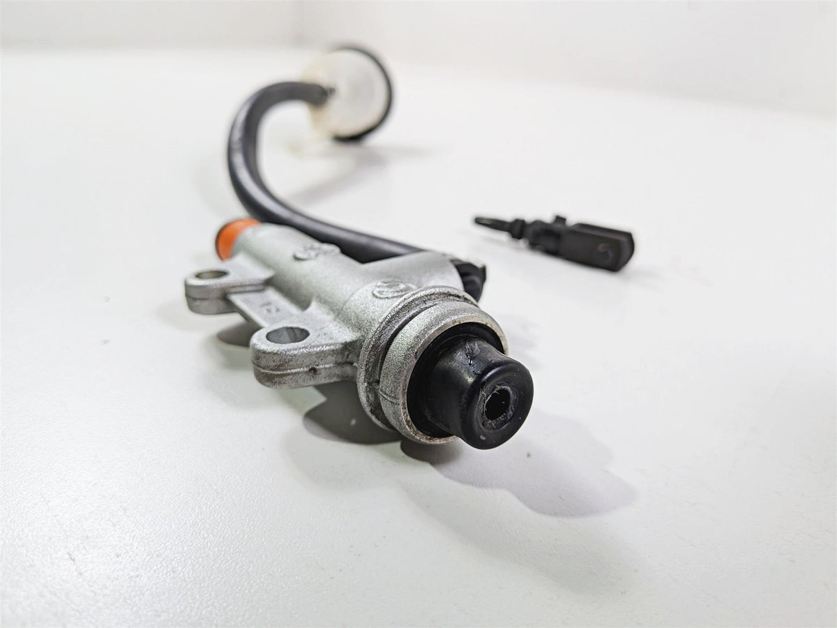 2014 BMW S1000RR K46 Rear Brake Master Cylinder Brembo ABS 34317720905 {{ shop.shopifyCountryName }} - Mototech271