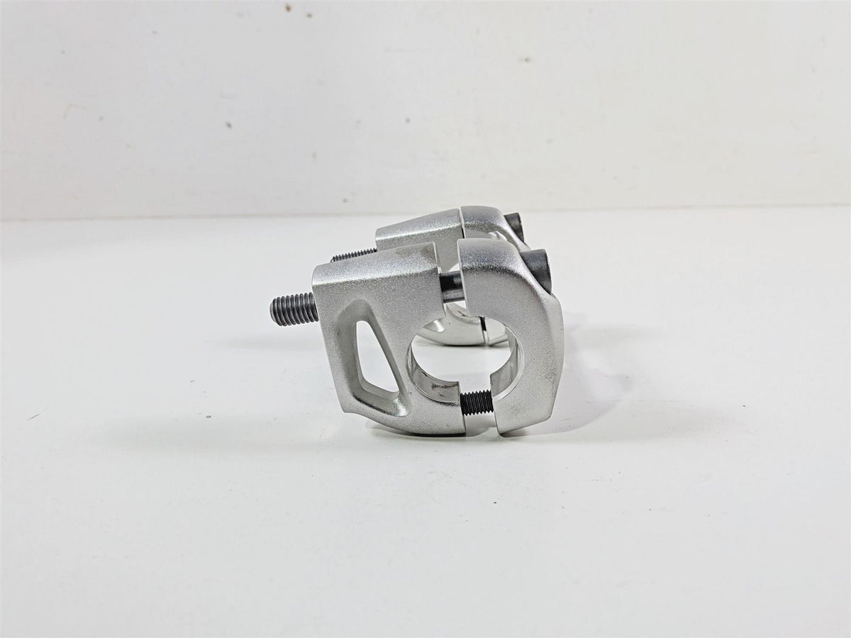 2023 BMW R nineT Scrambler K23 Stock Handlebar Riser Holder Set 32718538049 {{ shop.shopifyCountryName }} - Mototech271