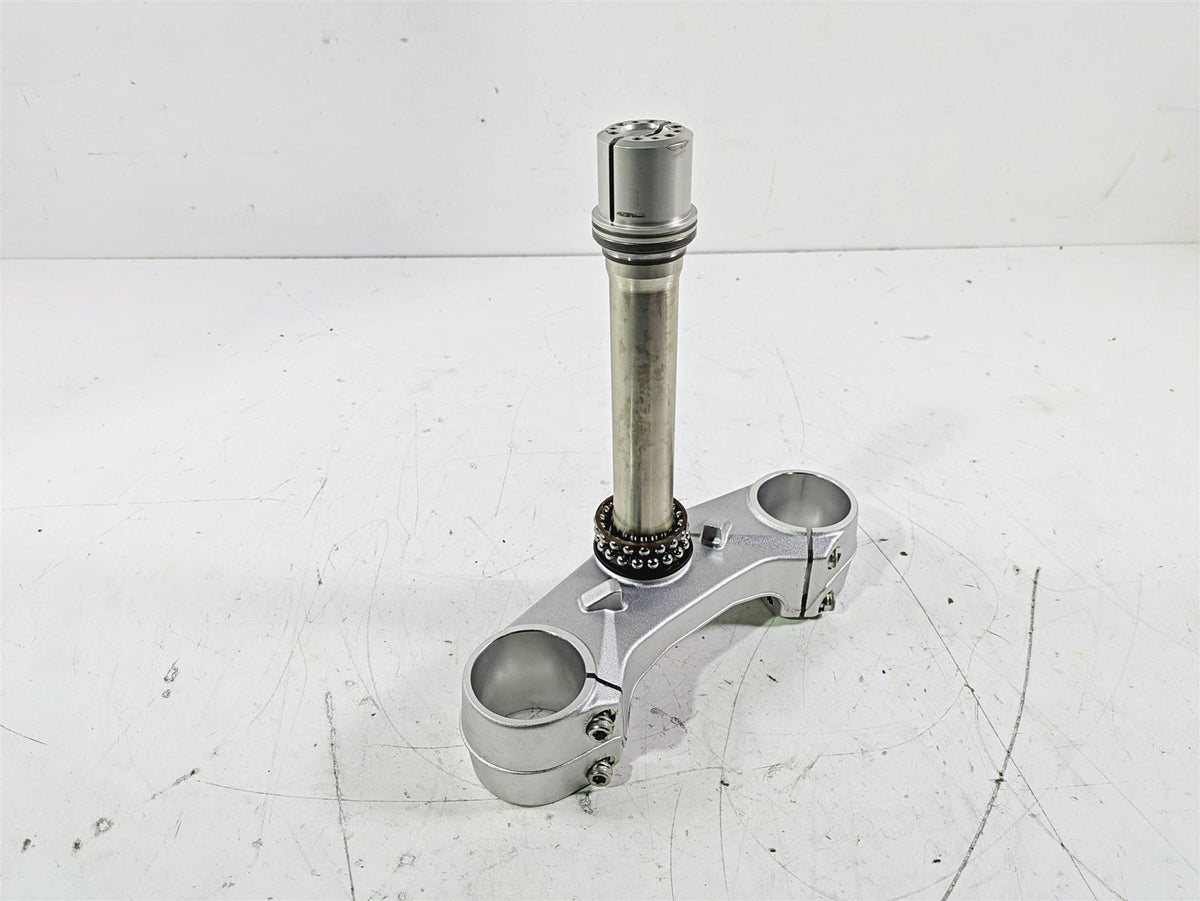 2022 MV Agusta F3 800 Rosso Lower Triple Tree Steering Clamp 8000B5700 {{ shop.shopifyCountryName }} - Mototech271