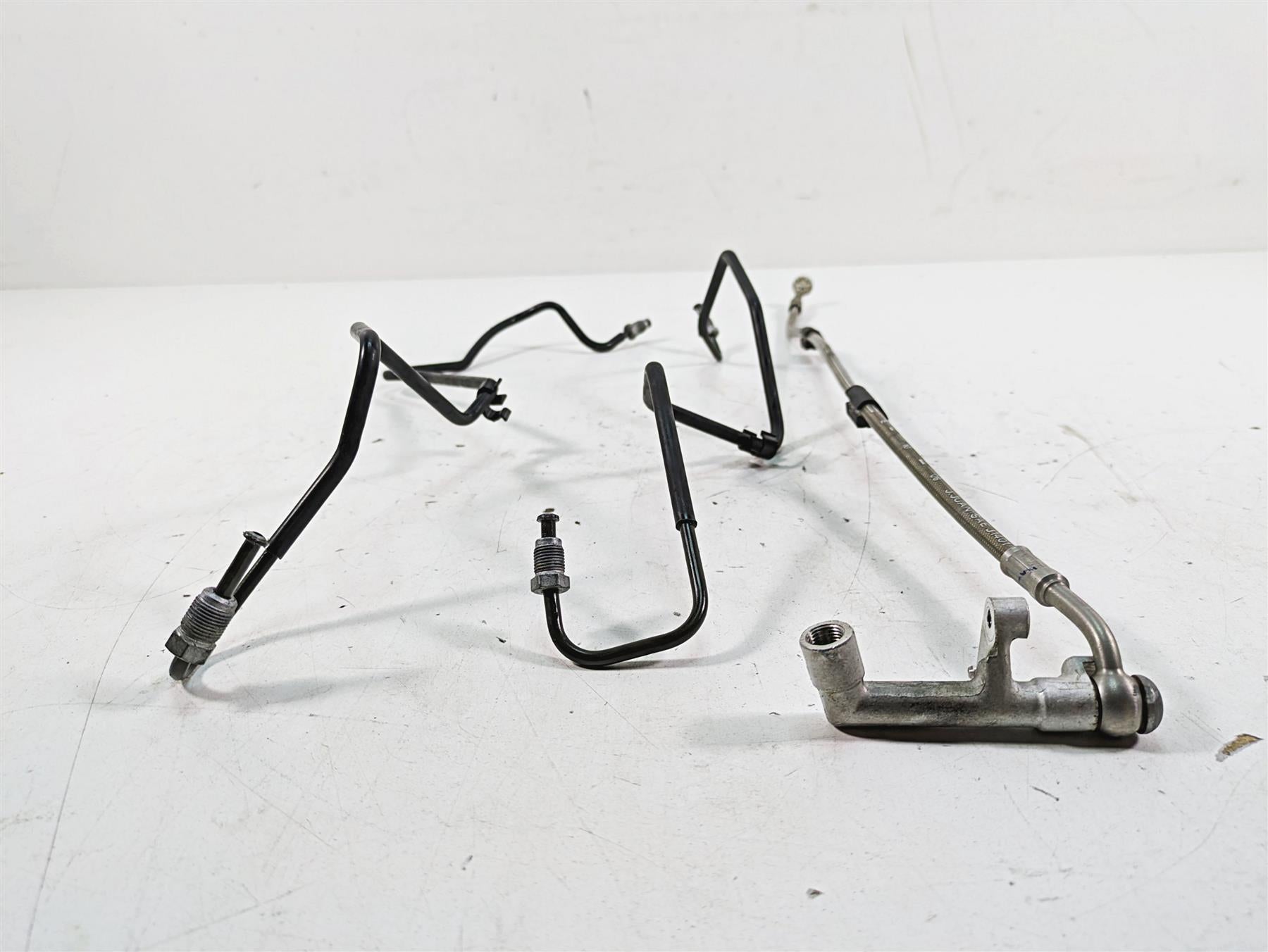 2007 BMW R1200RT K26 Rear Abs Brake Line Hose Set 34327673646 {{ shop.shopifyCountryName }} - Mototech271