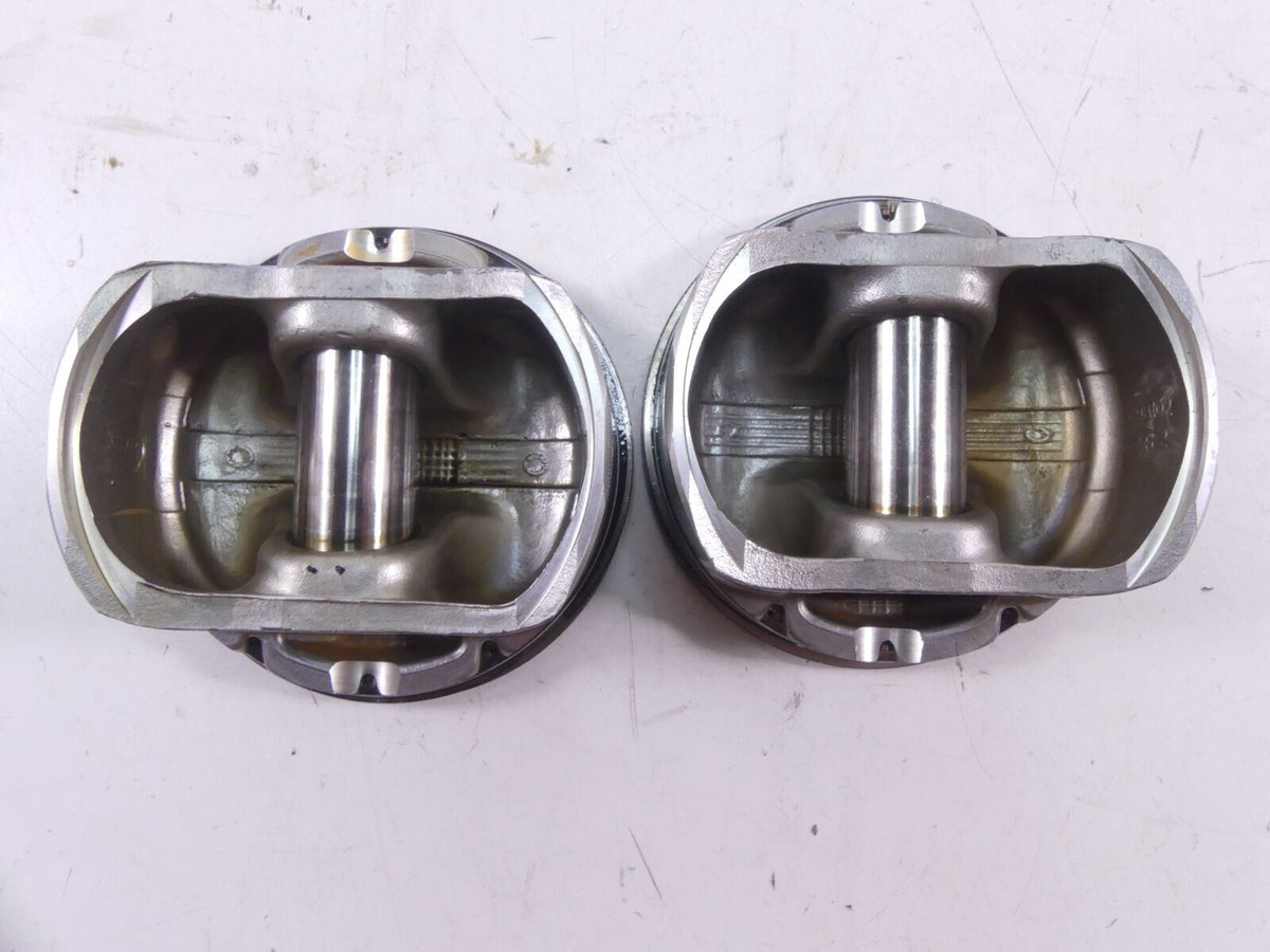 2011 Harley Touring FLHRC Road King Cylinder Jug Piston Set 16593-99 17460-07 {{ shop.shopifyCountryName }} - Mototech271