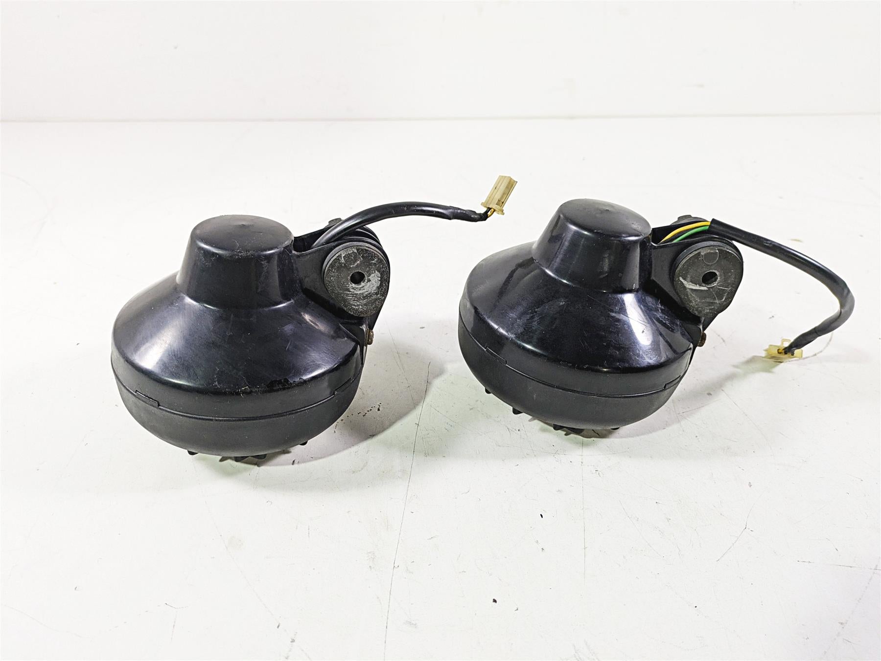 2001 Yamaha Banshee YFZ350 Headlight Lamp Lens -Read 2GU-84330-70-00 {{ shop.shopifyCountryName }} - Mototech271