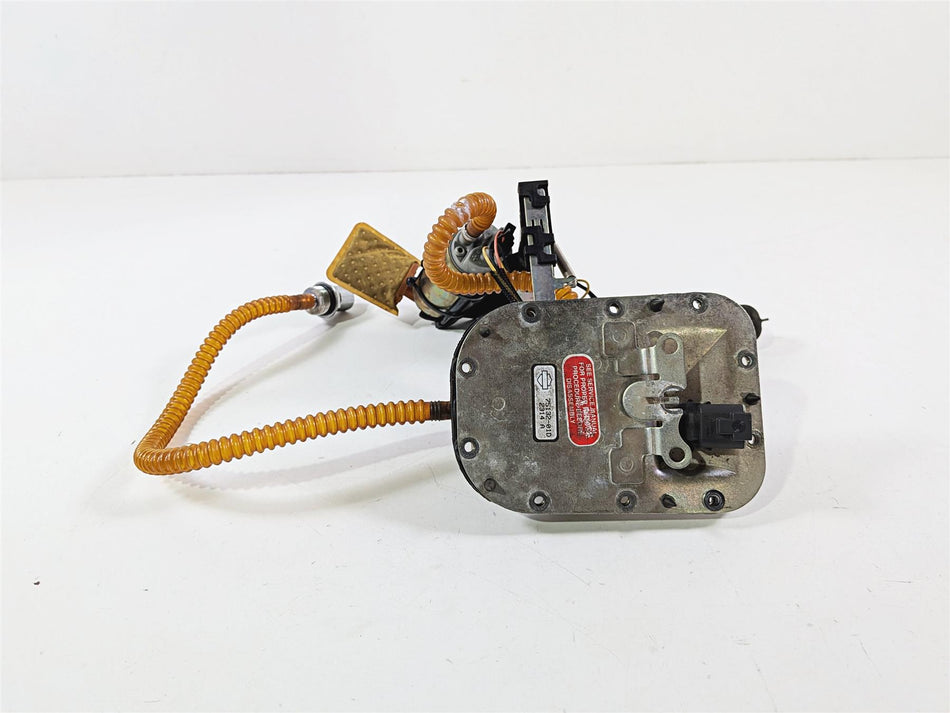 2005 Harley Softail FLSTFSE CVO Fat Boy Fuel Gas Petrol Pump -Read 75132-01D-Mototech271