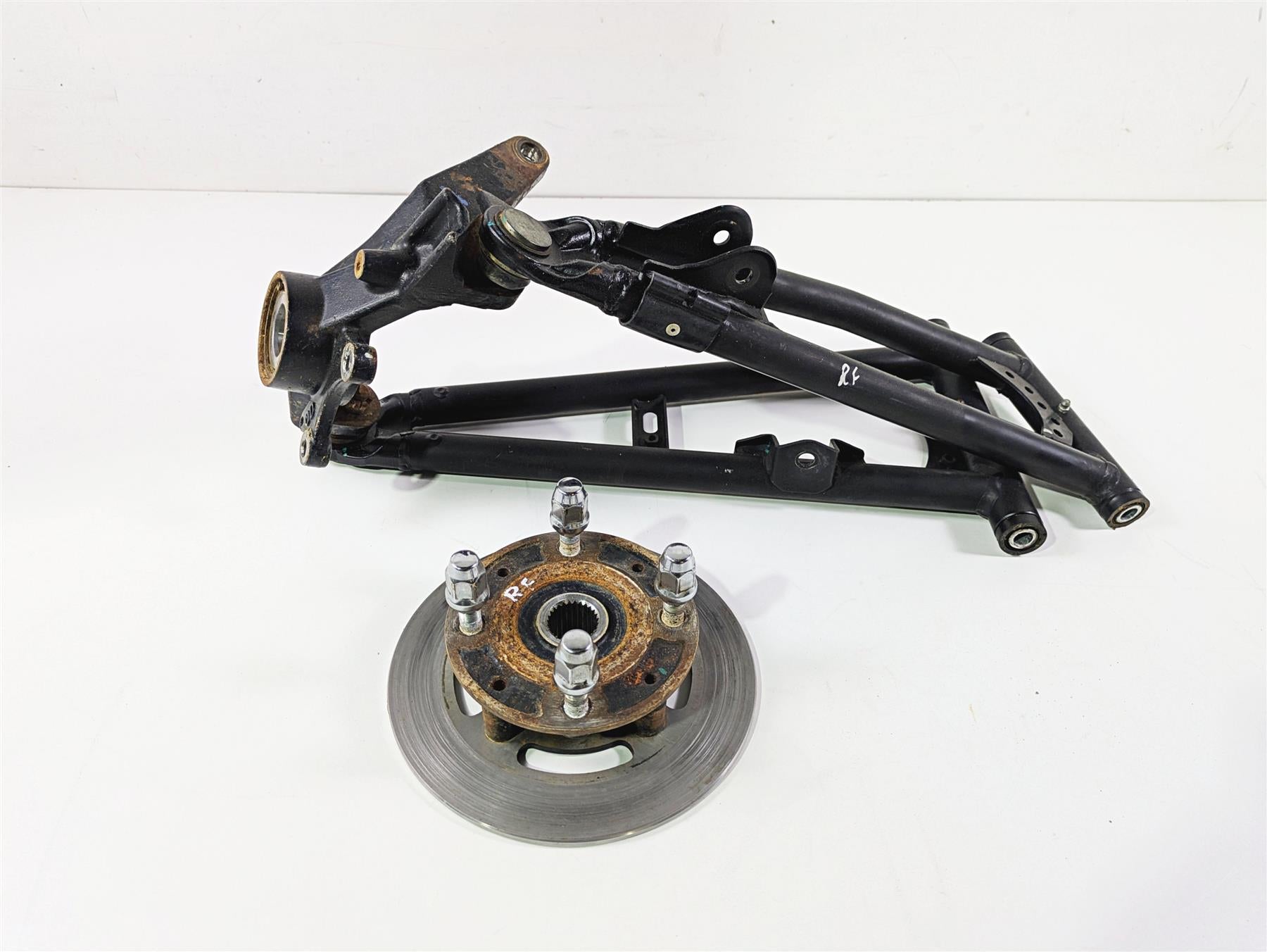 2021 CFMoto Zforce 950 Sport Front Right Knee Assembly Control Arms 5BYA-050801 {{ shop.shopifyCountryName }} - Mototech271