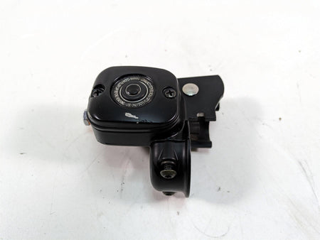2000 Harley Dyna FXDL Low Rider Front Brake Master Cylinder 11/16" 41700737 {{ shop.shopifyCountryName }} - Mototech271