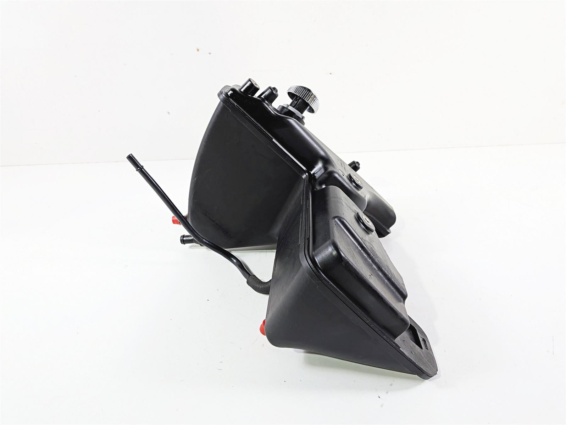 2006 Harley Sportster XL883 Low Oil Tank Reservoir & Dipstick 62888-04 {{ shop.shopifyCountryName }} - Mototech271