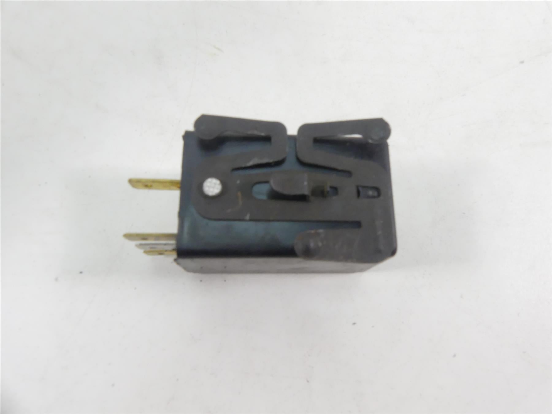1978 BMW R100 S (2474) Voltage Regulator Rectifier Blinker Relay set 12321244409 {{ shop.shopifyCountryName }} - Mototech271