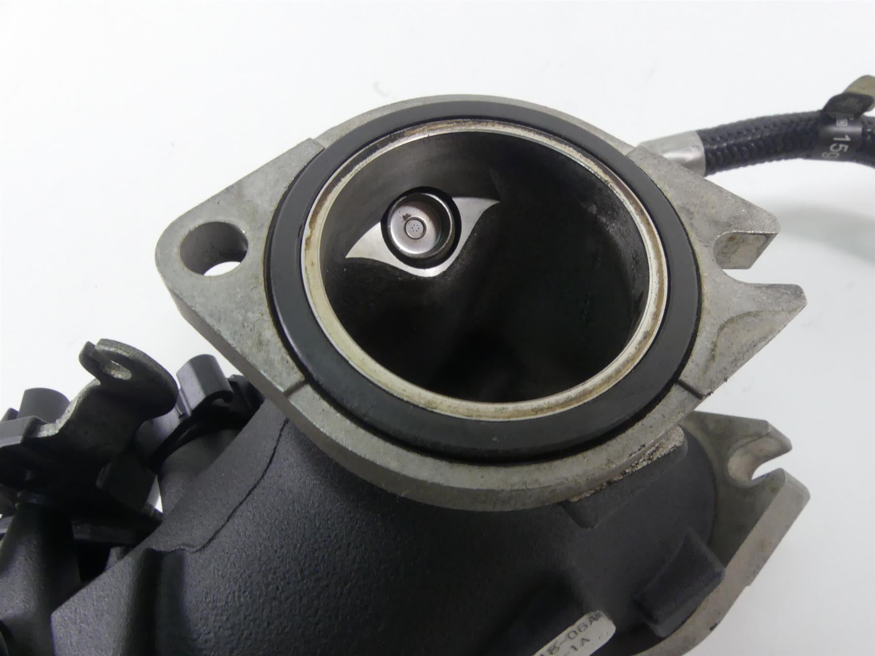 2017 Harley Dyna FXDB Street Bob Throttle Body Fuel Injectors 27708-10 {{ shop.shopifyCountryName }} - Mototech271