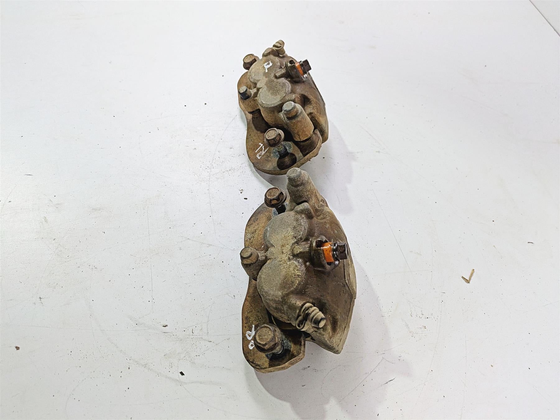 2020 Can Am Maverick X3 Turbo R STD Rear Brake Caliper Set 705601514 705601515 {{ shop.shopifyCountryName }} - Mototech271