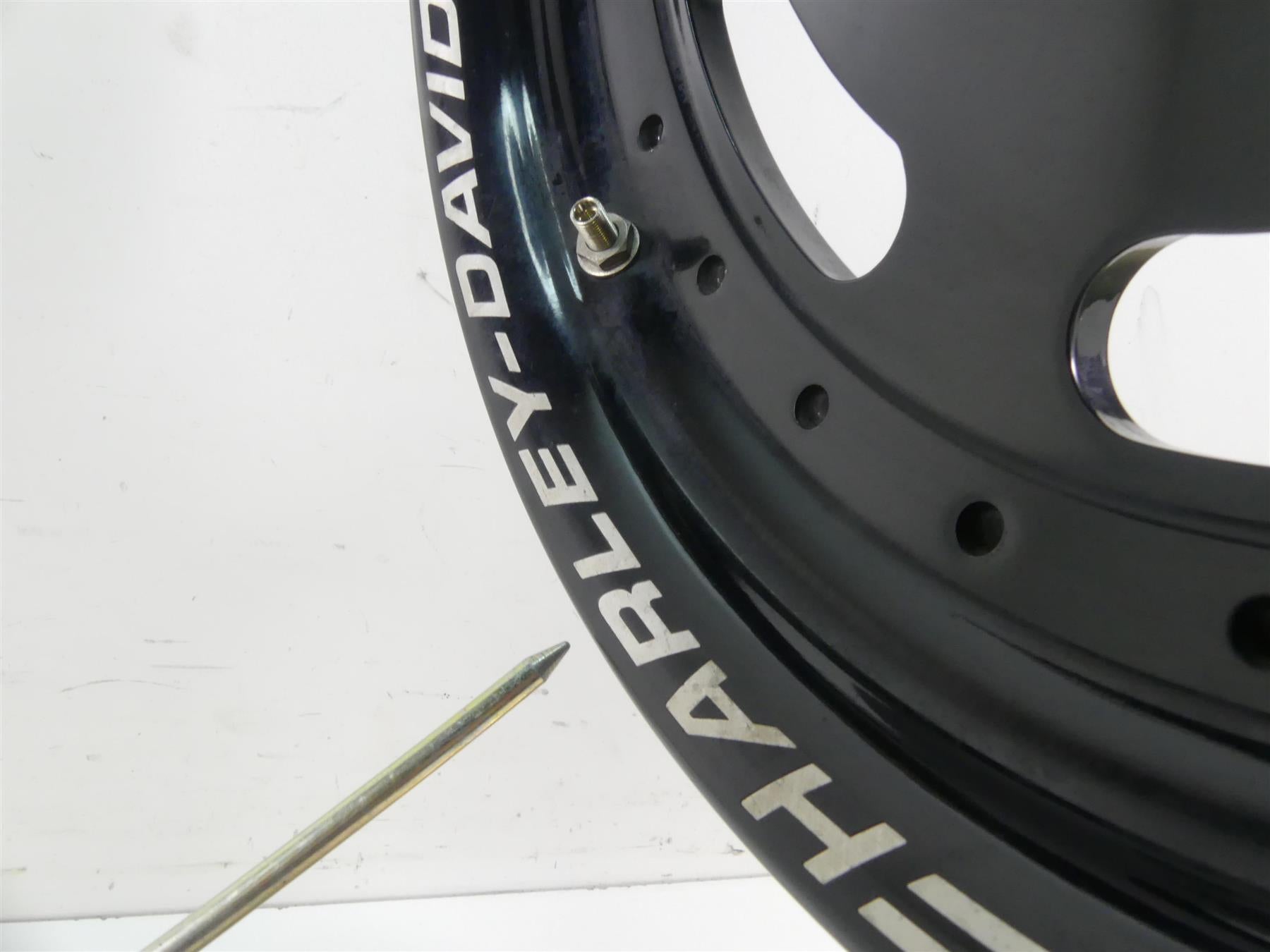 2014 Harley Dyna FXDF Fat Bob Straight Front Black Wheel Rim 16x3 43300254 {{ shop.shopifyCountryName }} - Mototech271