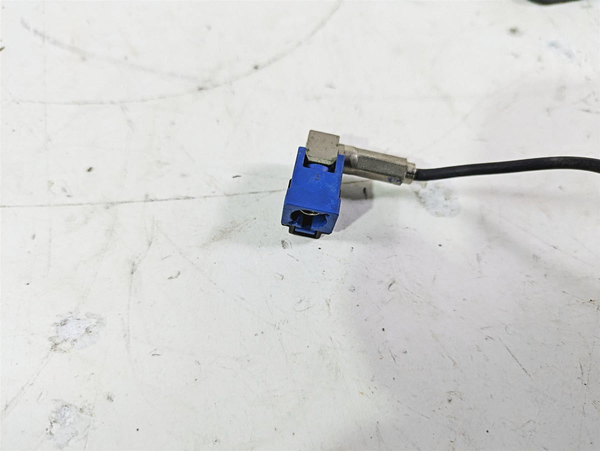 2007 Harley Touring FLHTCU SE CVO E-Glide Gps Antenna 76000222 {{ shop.shopifyCountryName }} - Mototech271