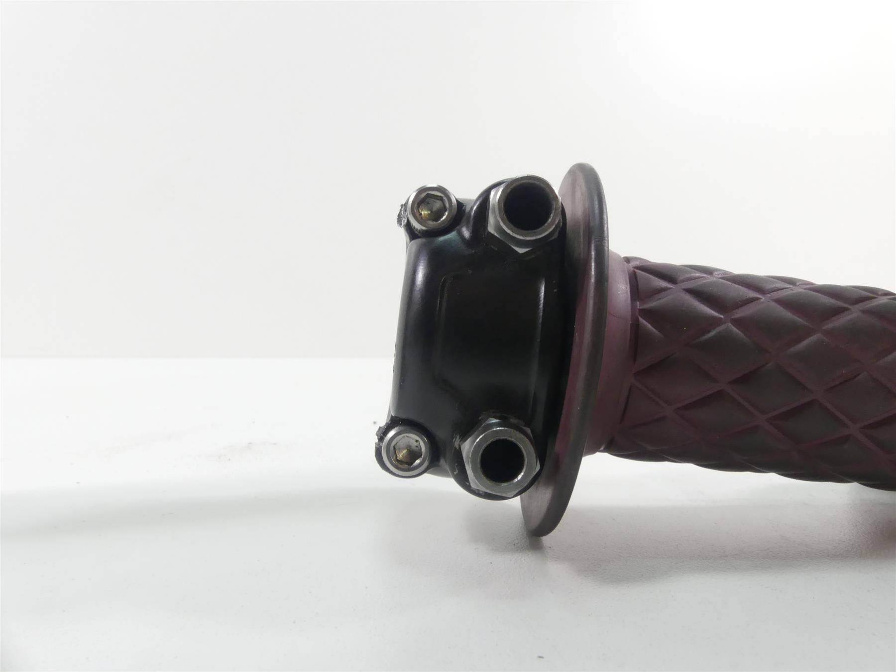 2017 Harley Dyna FXDB Street Bob Biltwell Throttle Grip Handle Set 6602-201-01 {{ shop.shopifyCountryName }} - Mototech271